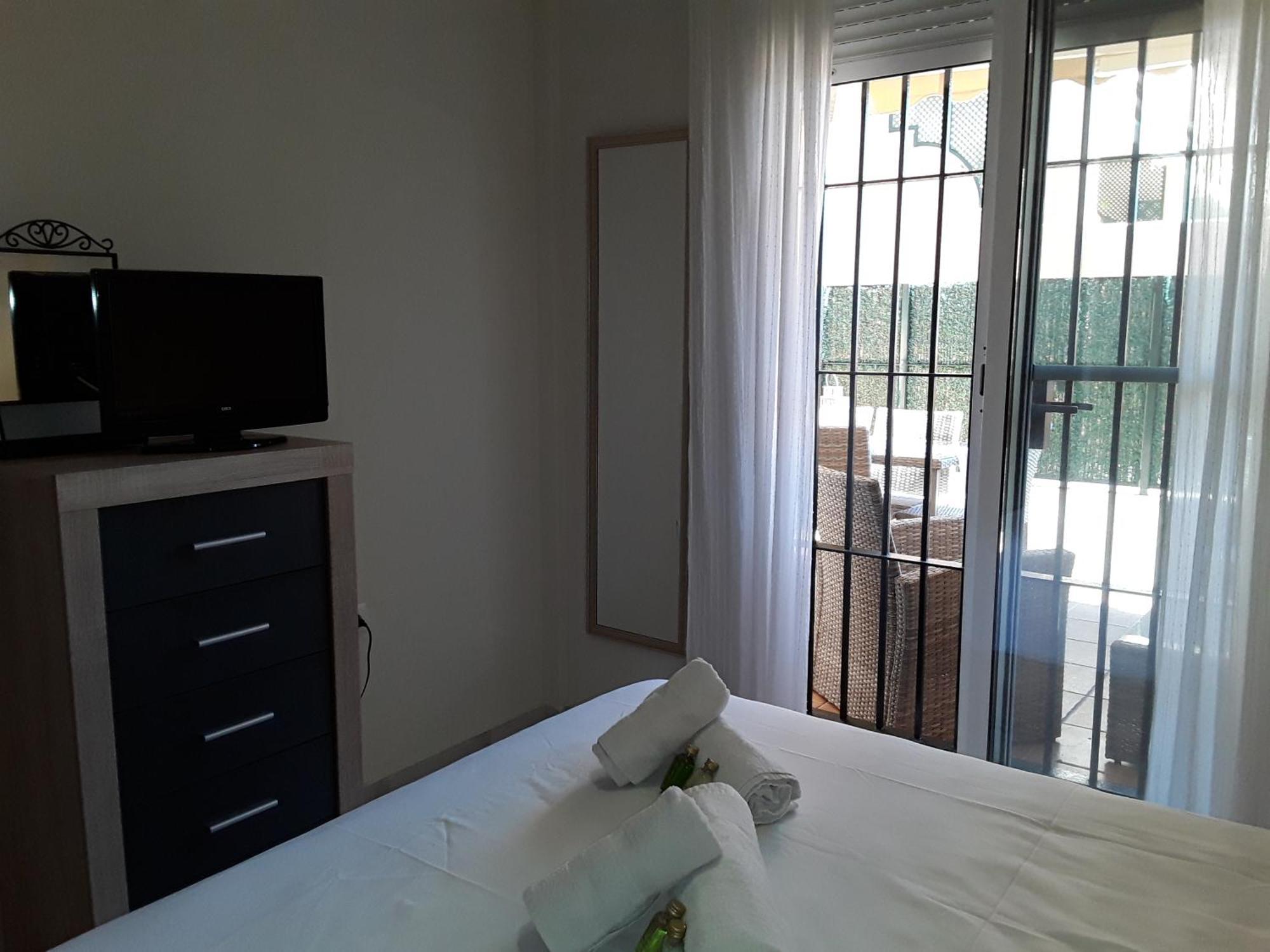 Whydhand Resorts Apartments ,Pools And Lovely Terrace 丰希罗拉 外观 照片